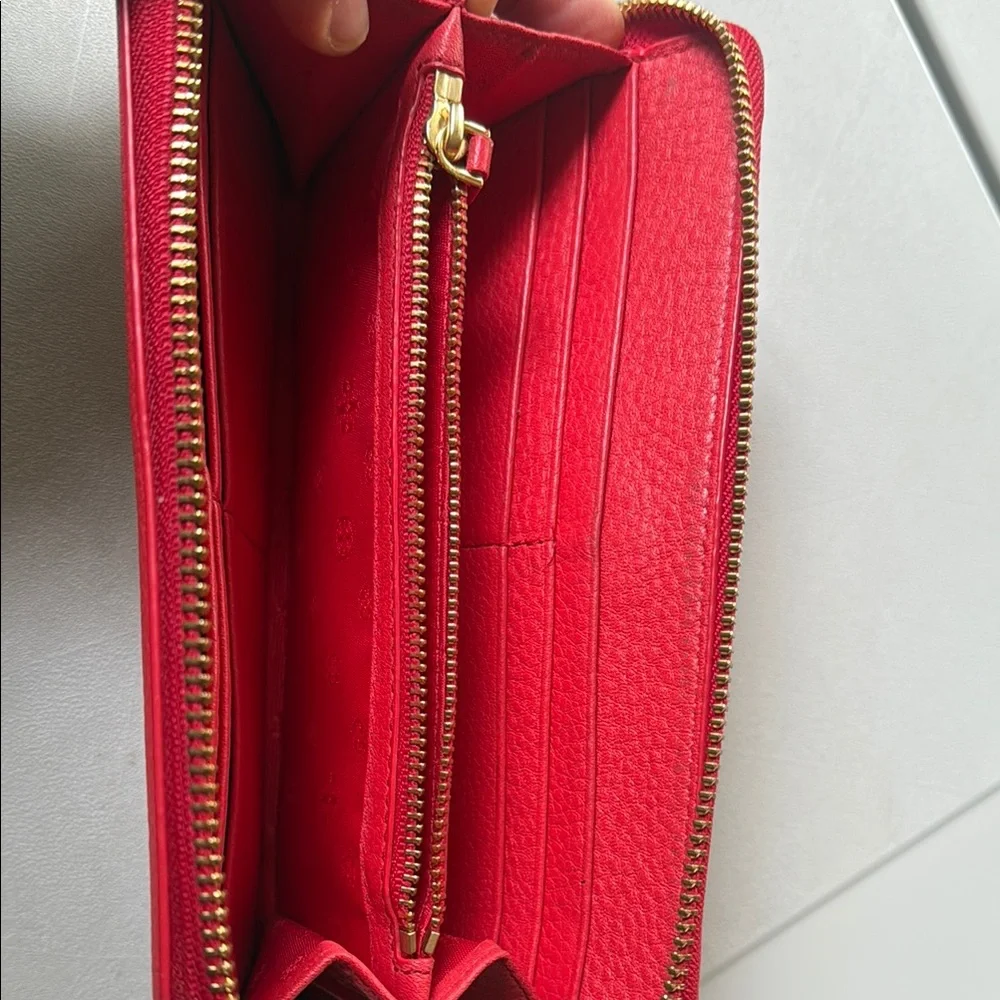 Authentic Tory Burch Red Pebbled Leather Wallet